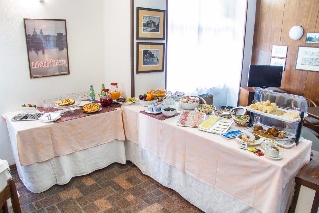 Hotel Mantegna Mantua Dış mekan fotoğraf