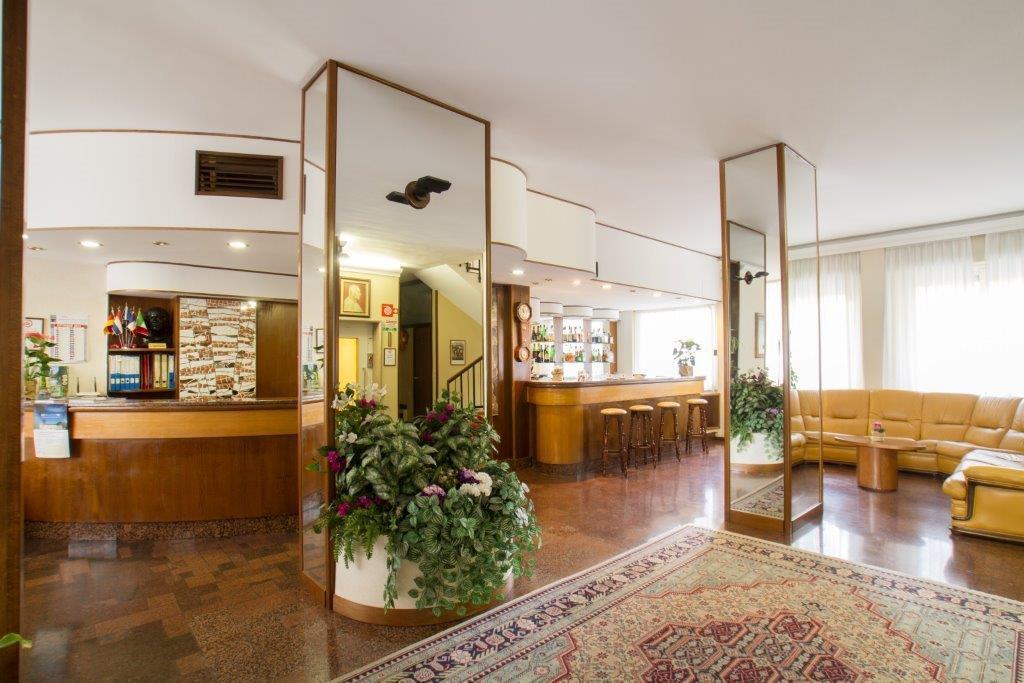 Hotel Mantegna Mantua Dış mekan fotoğraf